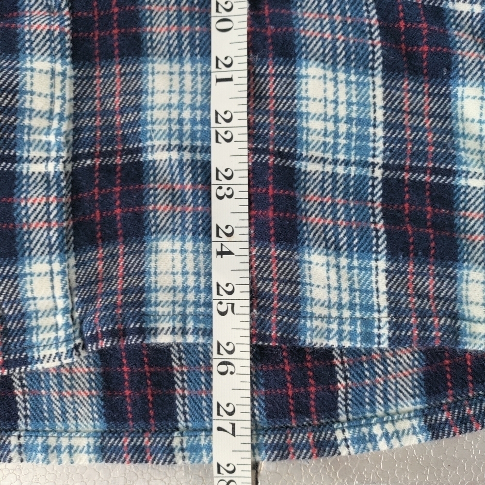 Vintage Timber Ridge soft acrylic button down - Picture 5 of 9